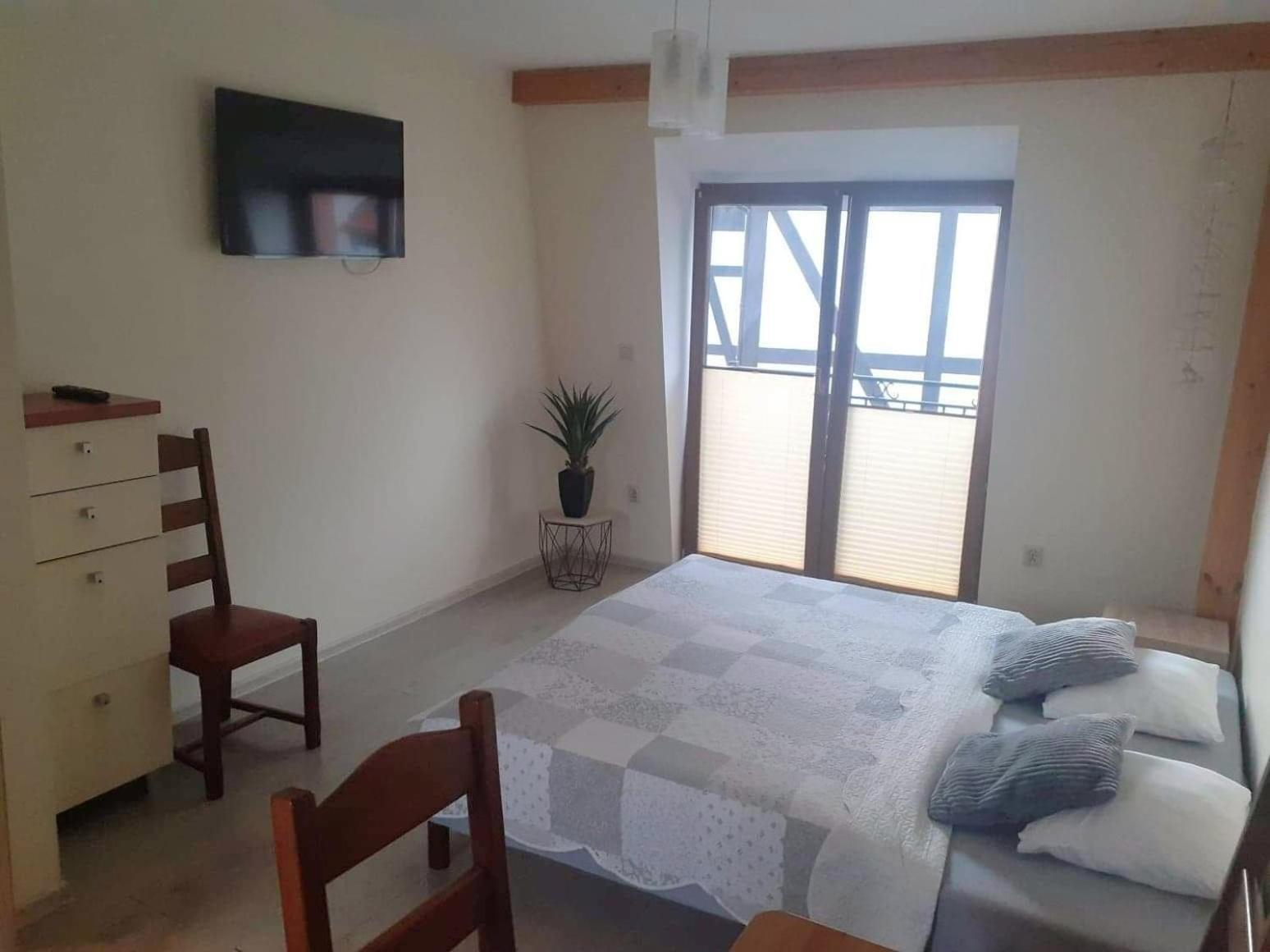 Syrenka Apartamenty Устка Экстерьер фото